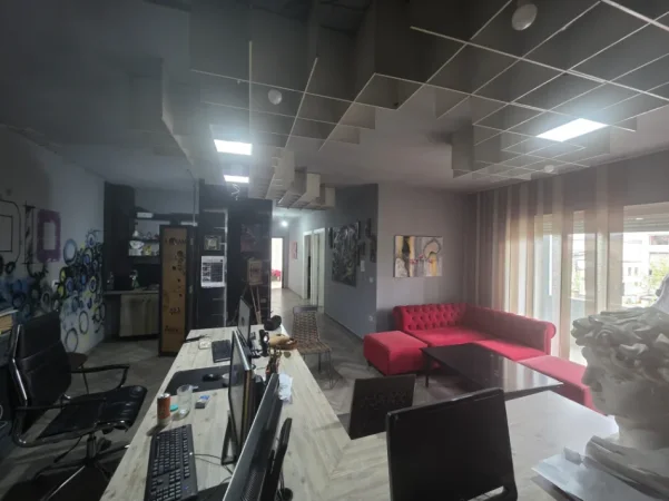 Tirane, shitet apartament 2+1+Aneks+Ballkon Kati 3, 112 m² 200.000 € (astir , unaza e re)