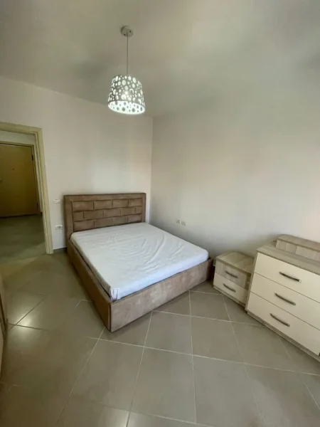 Tirane, jepet me qera apartament 1+1 Kati 4, 73 m² 550 € (Astir)