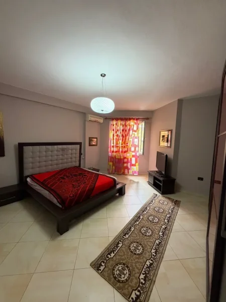 !!Dhene!!Durres, jepet me qera apartament 2+1+Aneks+Ballkon Kati 6, 115 m² 470 € (Tregu Fshatar)
