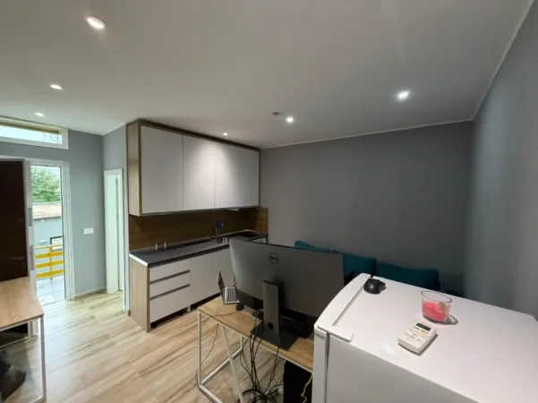 Tirane, shitet apartament 1+1 Kati 1, 33 m² 80.000 € 
