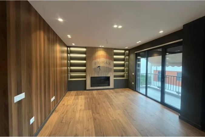 Tirane, shitet 2+1 , 128 m² 332.000 € (Liqeni i Thate)