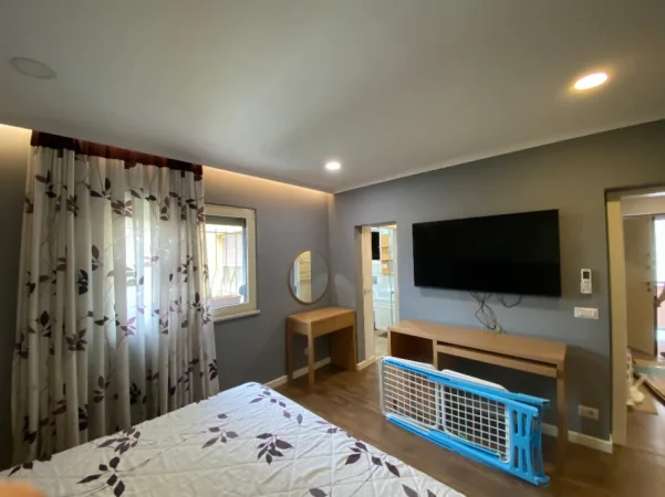 Tirane, jepet me qera apartament 1+1 Kati 4, 75 m² 700 € (Irfan tomini)