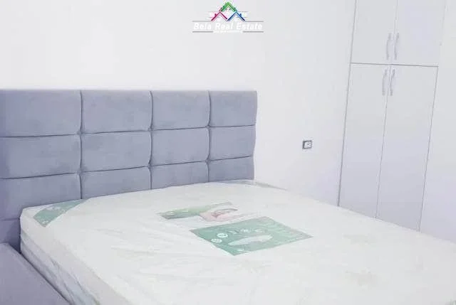 Tirane, jepet me qera apartament 1+1+Ballkon Kati 2, 60 m² 700 € (Kika 2)