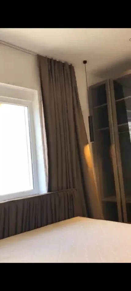 Tirane, jepet me qera apartament 1+1 Kati 4, 68 m² 800 € (Blloku)