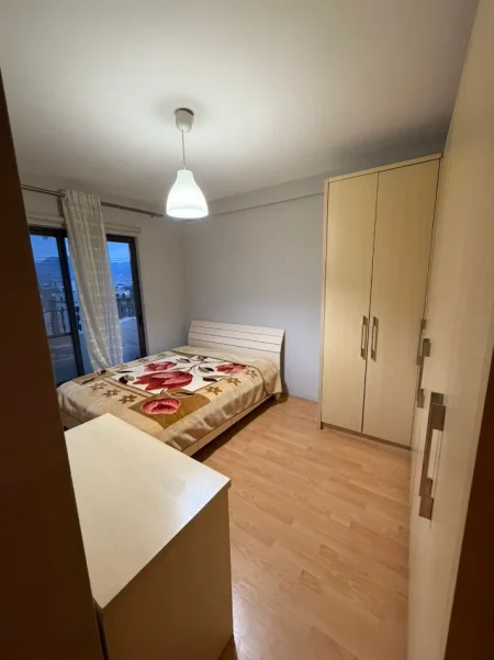 Tirane, jepet me qera apartament 2+1 Kati 10, 71 m² 550 € (Rruga Karl Gega)