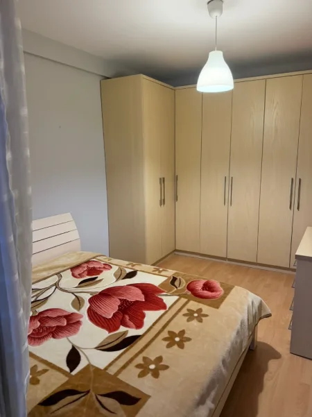Tirane, jepet me qera apartament 2+1 Kati 10, 71 m² 550 € (Rruga Karl Gega)
