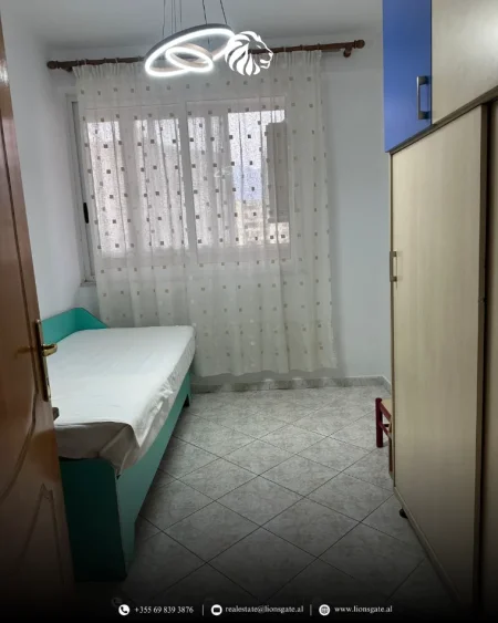 Tirane, jepet me qera apartament 3+1+Aneks+Ballkon , 110 m² 750 € 