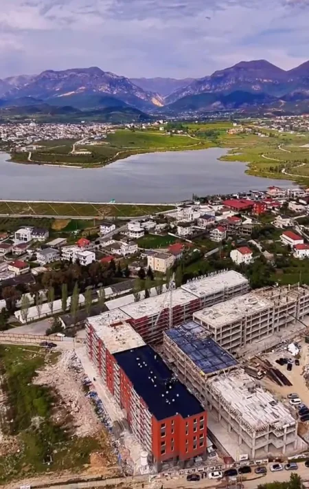 Tirane, shitet apartament 1+1 Kati 3, 64 m² 65.000 € (PASKUQAN)