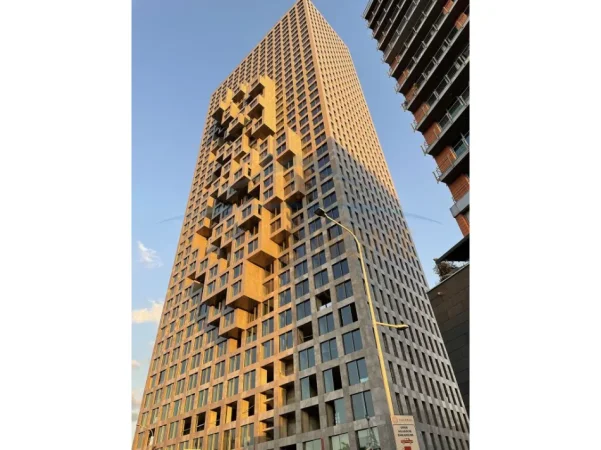 Tirane, jepet me qera ambjent biznesi Kati 2, 77 m² 4.000 € (rruga e elbasanit)