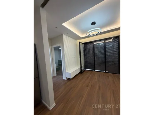 Tirane, jepet me qera apartament 2+1 Kati 6, 80 m² 750 € (Don Bosco)