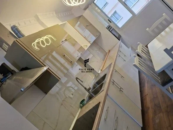 Tirane, jepet me qera apartament 2+1 Kati 4, 90 m² 500 € (ASTIR)