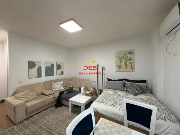 Vlore, shitet garsonier Kati 2, 50 m² 90.000 € (Rruga Aleksandër Moisiu)