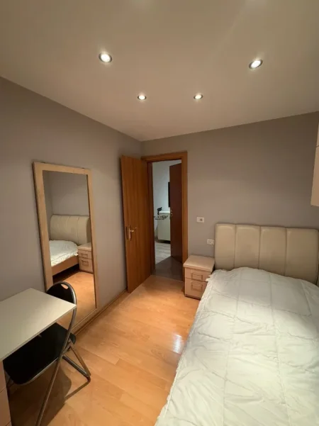 Tirane, jepet me qera apartament 2+1 Kati 10, 71 m² 550 € (STACIONI TRENIT)