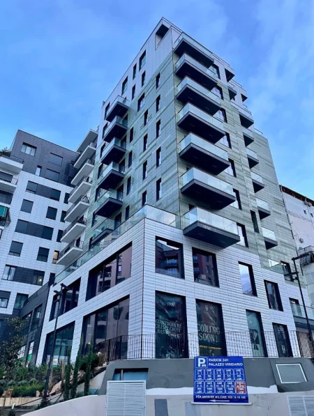 Tirane, jepet me qera zyre Kati 2, 120 m² 1.700 € (RRUGA E KOSOVAREVE)
