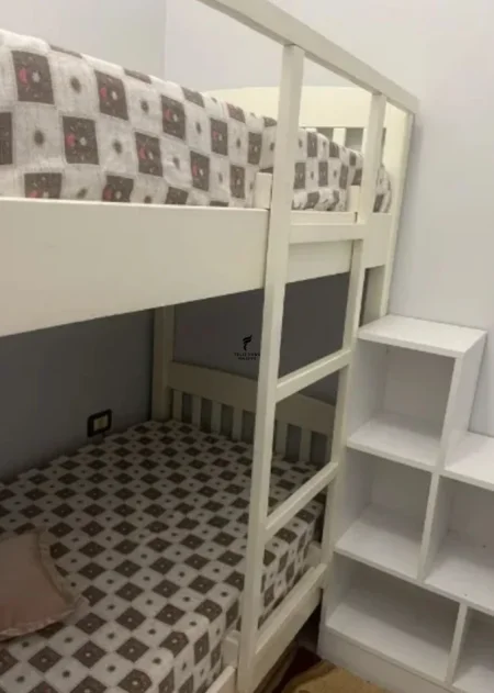 Tirane, jepet me qera apartament 1+1 Kati 3, 65 m² 500 € (21 DHJETORI)
