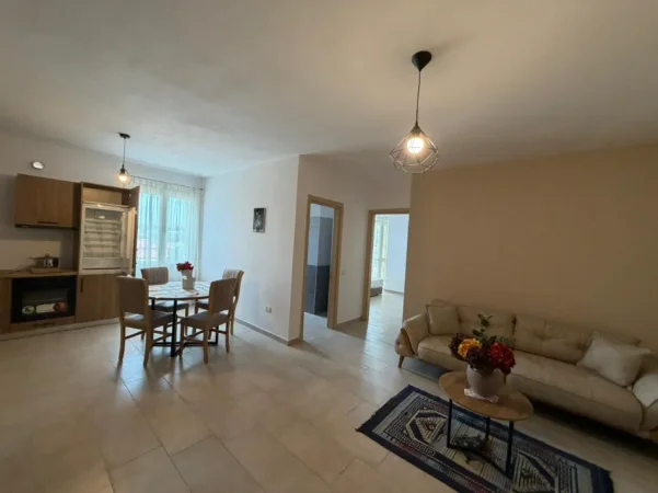 Durres, jepet me qera apartament 1+1 Kati 5, 60 m² 400 € (plepa durres)