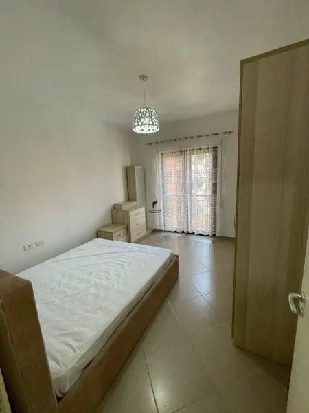 Tirane, jepet me qera apartament 1+1 Kati 5, 73 m² 550 € (ASTIR)