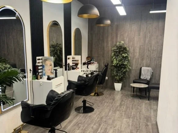 Tirane, jepet me qera dyqan Kati 0, 33 m² 750 € (DON BOSKO)