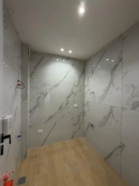 Durres, shitet apartament 2+1+Ballkon Kati 7, 95 m² 125.000 € (Plazh Durres)
