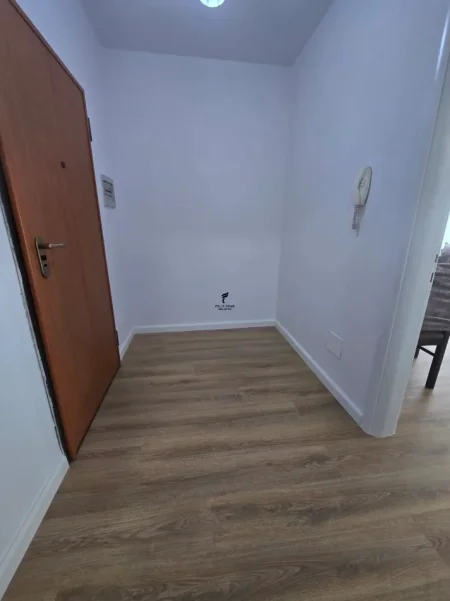 SHITET APARTAMENT 1+1 ISH PARKU 165.000 EURO