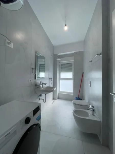 Tirane, jepet me qera apartament 1+1+Ballkon Kati 3, (Ali Dem, Rezidenca Kaimi, Cmimi: 45.000Leke/Muaj