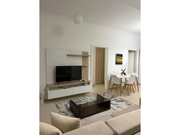 Tirane, jepet me qera apartament 1+1 Kati 3, 62 m² 450 € (Ali Demi Premier138223)