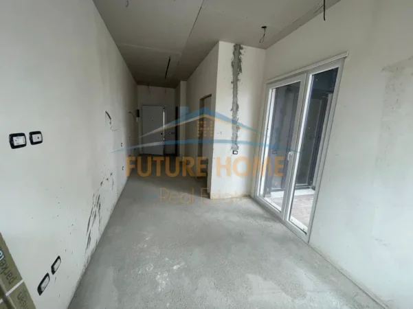 Tirane, shitet apartament 1+1 Kati 7, 47 m² 105.000 € (HENKE RESIDENCE , Prane Amerikan 3)