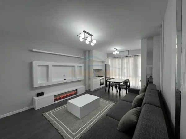 Tirane, shitet apartament 2+1+Ballkon Kati 4, 77 m² (STACIONI I TRENIT)