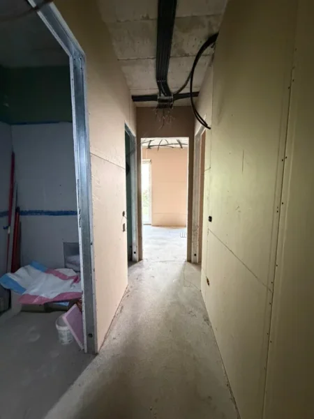 Tirane, shitet apartament 2+1 Kati 0, 119 m² 586.250 € (Liqeni i Thate)
