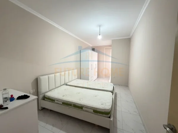 Tirane, shitet apartament 2+1+Ballkon Kati 6, 89 m² 155.000 € (unaza e re)
