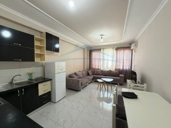 Tirane, shitet apartament 2+1+Ballkon Kati 6, 89 m² 155.000 € (unaza e re)