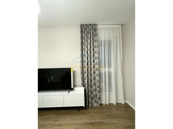 Tirane, jepet me qera apartament 2+1+Ballkon Kati 3, 100 m² 835 € (don bosko)