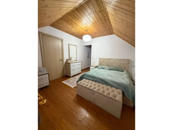 Tirane, shitet apartament Dublex Kati 7, 152 m² 285.000 € (Fresku)