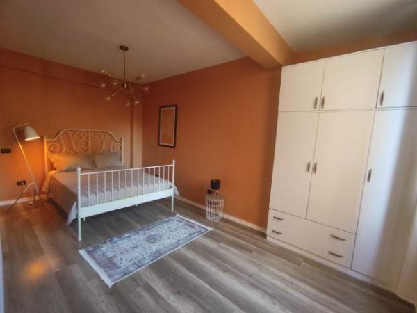 Tirane, jepet me qera apartament Kati 1, 60 m² 30 Euro