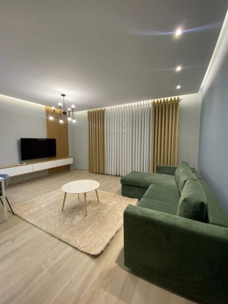 Tirane, jepet me qera apartament 2+1 Kati 2, 110 m² 800 Euro