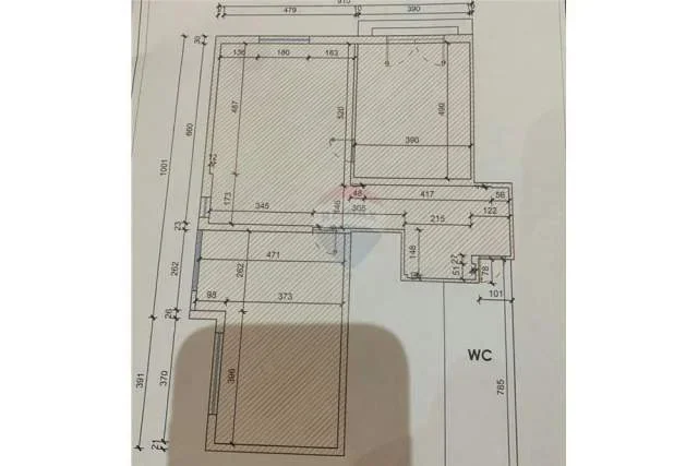 Tirane, jepet me qera zyre Kati 1, 290 m²  2000 Euro (Liqeni i Tiranes)