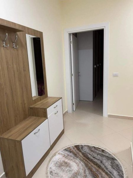 Tirane, jap me qera ditore  apartament 1+1+BLK Kati 3, 50 Euro/dita  (RRUGA DON BOSKO)