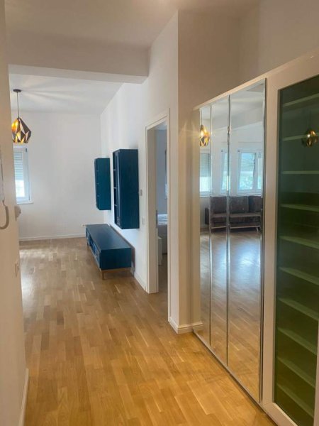 Tirane, jepet me qera apartament 2+1+BLK Kati 2, 106 m² 1.300 Euro (Touch of the sun)