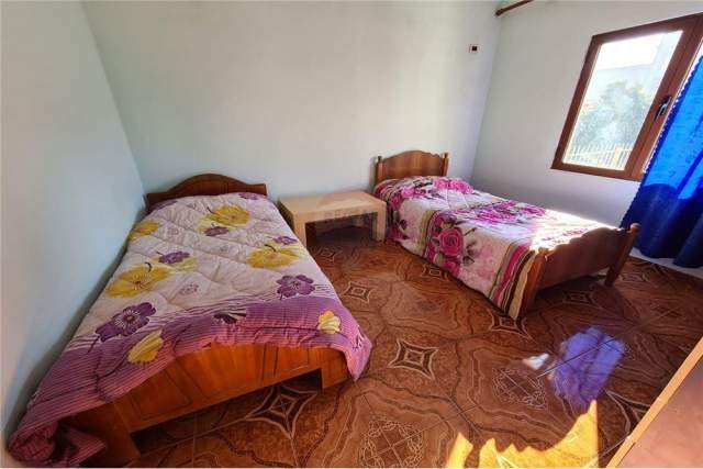 Tirane, jepet me qera apartament Kati 2, 90 m² 350 Euro (rruga elbasanit)