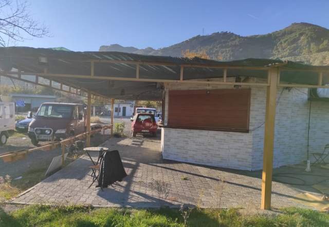 Elbasan, shes truall 1.550 m² 170.000 Euro