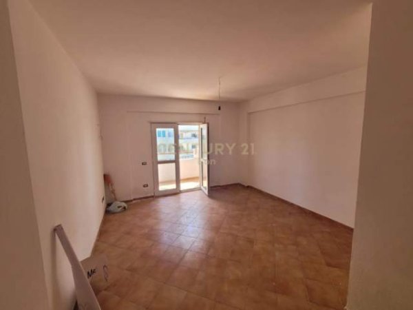 Durres, shitet apartament 1+1+BLK Kati 3, 70 m² 69.000 Euro (vollga)