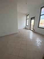 Tirane, jepet me qera apartament Kati 6, 90 m² 350 EURO  (PROKURORIA MINE PEZA)