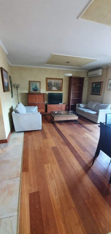 Tirane, shes apartament 3+1+BLK Kati 5, 160 m² 220.000 Euro (SHALLVARET)