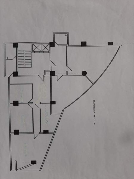 Tirane, jepet me qera ambjent biznesi Kati 9, 300 m² 1.800 Euro (Bulevardi Zogu I)