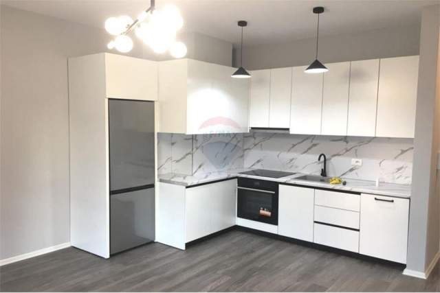 Tirane, jepet me qera apartament 2+1 Kati 5, 75 m² 400 Euro (Rruga e Dibres)