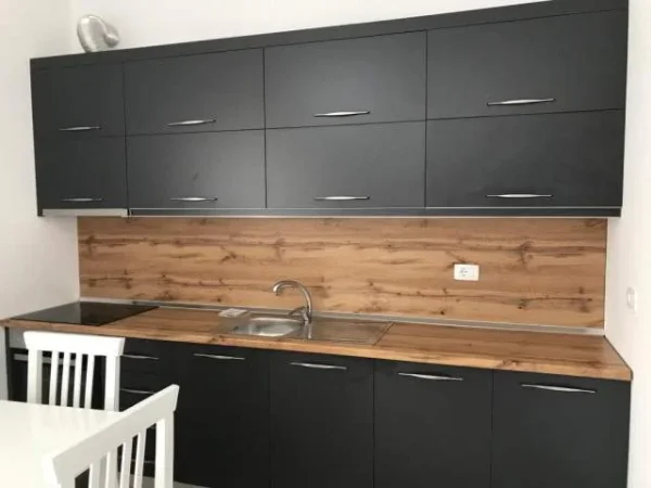 Tirane, jepet me qera apartament 1+1+BLK Kati 5, 65 m² 390 Euro (Rruga e dibres , prane amerikan 2)