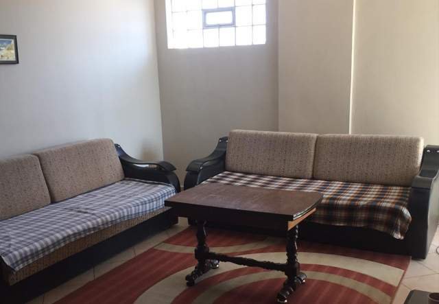 Elbasan, jepet me qera apartament 85 m² 20.000 Leke