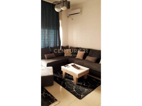 Tirane, jepet me qera apartament Kati 3, 67 m² 350 Euro (21 Dhjetori)