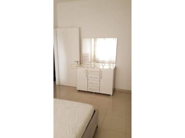Tirane, jepet me qera apartament Kati 3, 67 m² 350 Euro (21 Dhjetori)