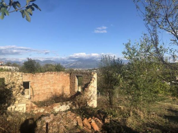 Tirane, shes truall 1.000 m² 35.000 Euro (Mazreke)